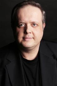 Umut Öztok portrait