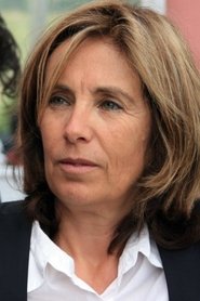 Chantal Pernecker portrait