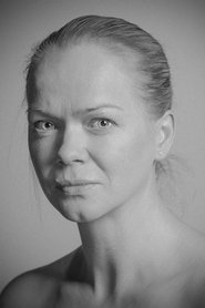 Anna Sarna portrait