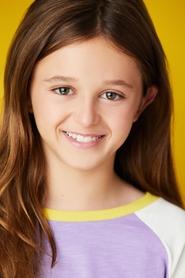 Kinsley Isla Dillon portrait