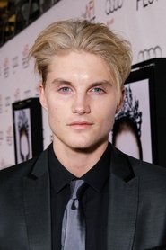 Toby Hemingway portrait