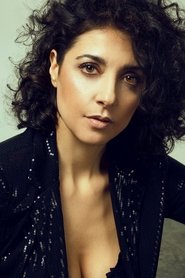 Almudena León portrait