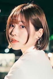 Deguchi Aki portrait