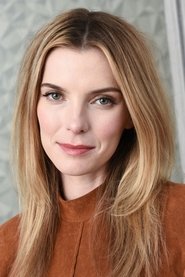 Betty Gilpin portrait