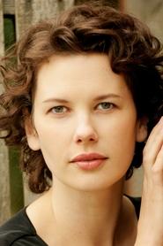 Tiffany Lyndall-Knight portrait