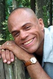 Naylon Mitchell portrait