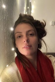 Thais Barbosa portrait