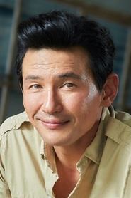 Hwang Jung-min portrait