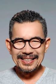 Charat Fuengarom portrait