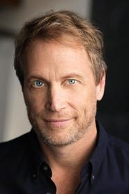 Scott Roberts portrait