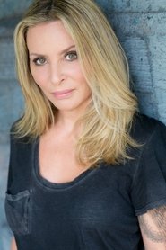 Lisa Paskel portrait