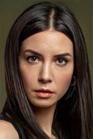 Ahu Yağtu portrait