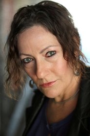 Mae Aswell portrait