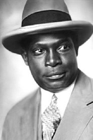 Louis Brody portrait