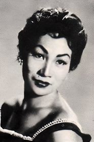 Bella Flores portrait