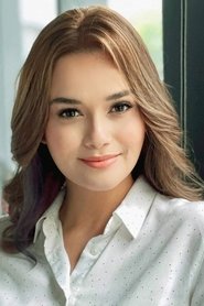 Yasmien Kurdi portrait