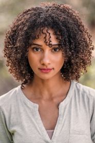 Jasmine Aivaliotis portrait