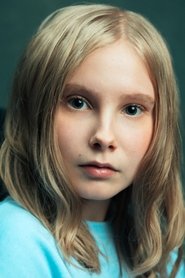 Maddie Evans portrait