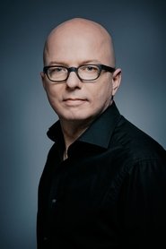 Oliver Rohrbeck portrait