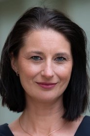 Nadya Derderyan portrait