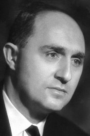Lucien Neuwirth portrait