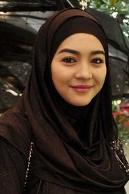 Nuri Maulida portrait