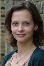 Julie Cox portrait