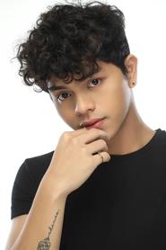 Kokoy de Santos portrait