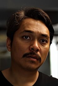 Suthipong Teerasakul portrait