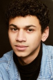 Lucas Ivoula portrait