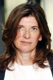Ariane Chemin portrait