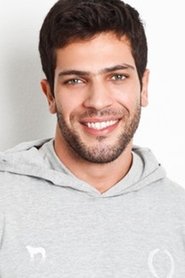 Cláudio Andrade portrait