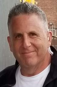 Scott Lazar portrait