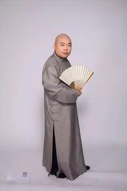 Lang Heyan portrait