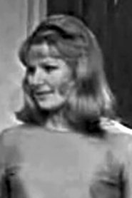 Nelli Zinovieva portrait