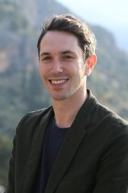 Alastair Sooke portrait