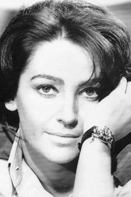 Mavie Bardanzellu portrait