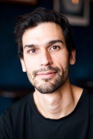 Simon Laroche portrait