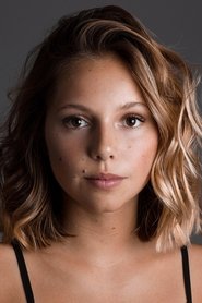 Laura Dutra portrait