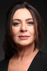 Zeyno Eracar portrait