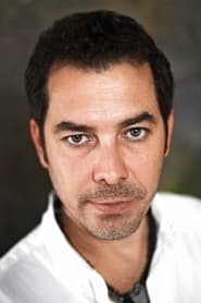 Fikret Kuşkan portrait