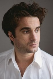 Oliver Wnuk portrait