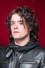 Vincent Cavanagh portrait