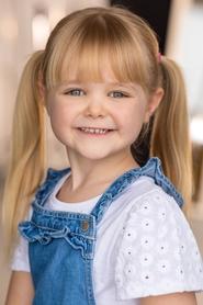 Isla Ashworth portrait