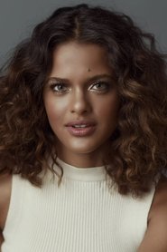 Thainá Duarte portrait
