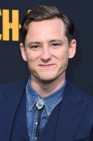 Lewis Pullman portrait