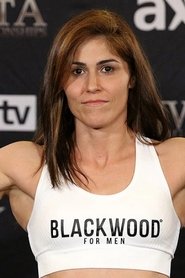 Maíra Mazar portrait