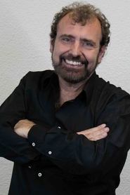 Hélcio Henriques portrait
