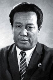 Min Hwang portrait