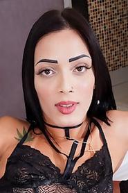 Gaby Maiia portrait